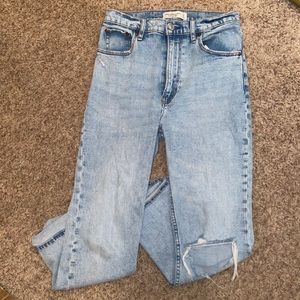 Ankle straight jeans